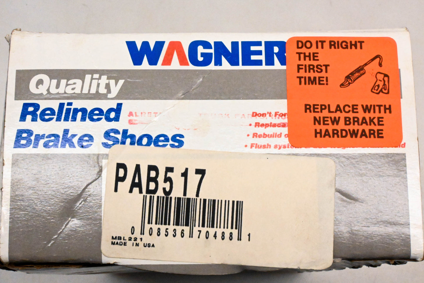 Wagner PAB517 Relined Brake Shoe Kit NOS