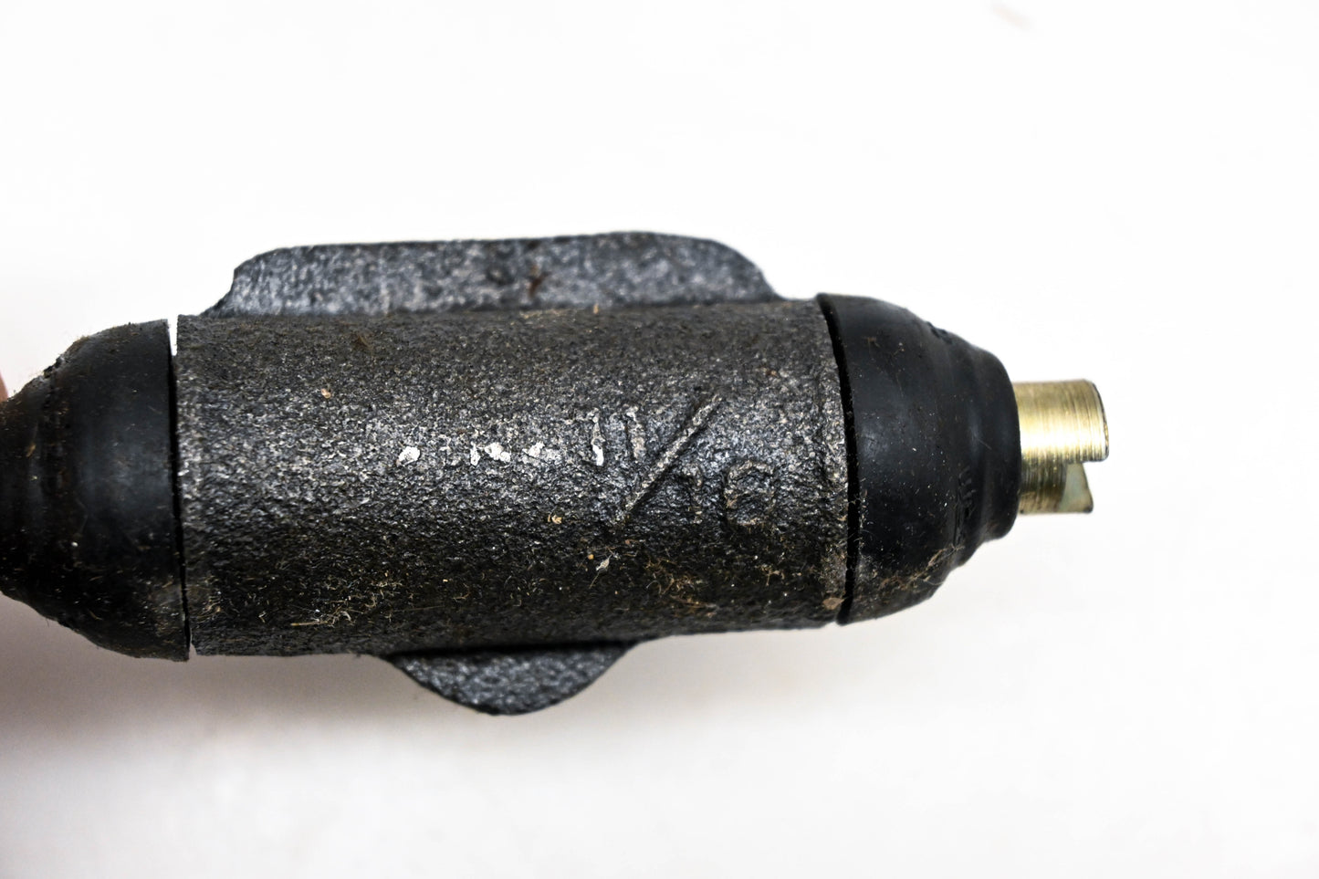 Aftermarket BP010-5 11/16" Wheel Cylinder Assembly NOS