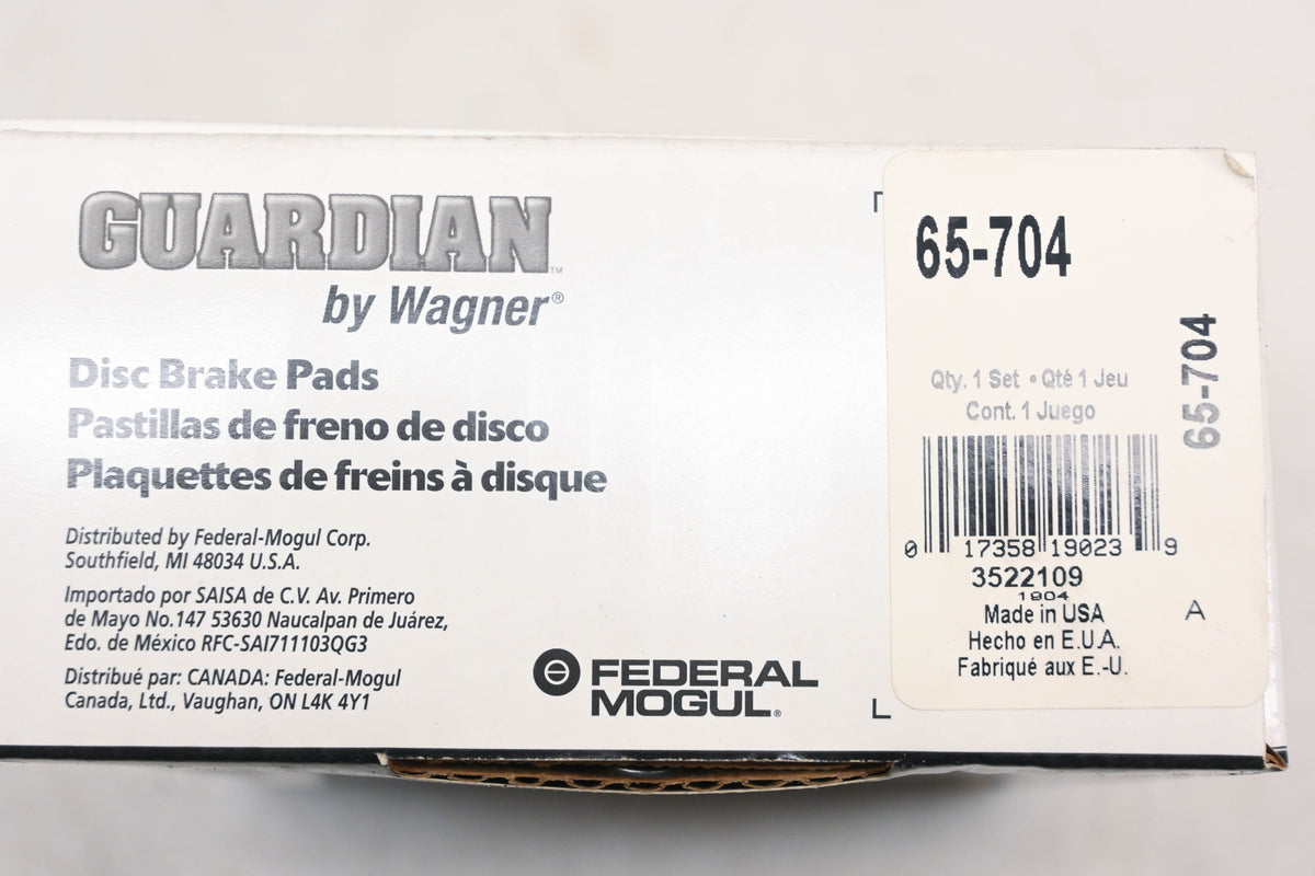 Wagner 65-704, SGD704M Guardian Disc Brake Pad Kit NOS