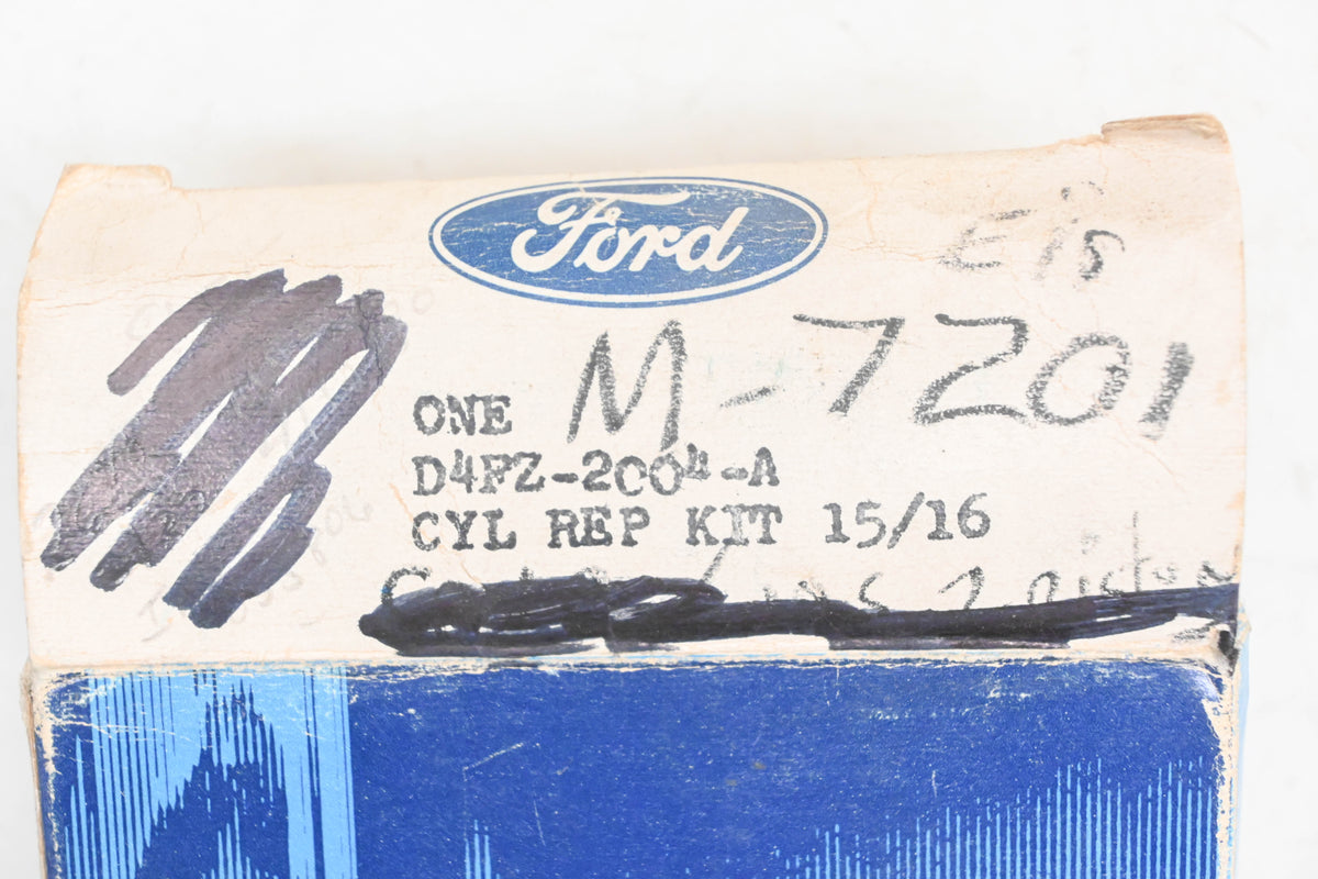 New OEM Ford D4FZ-2004-A, M7201 Master Cylinder Repair Kit NOS