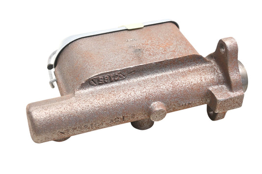 EIS E71252 Brake Master Cylinder Assembly NOS