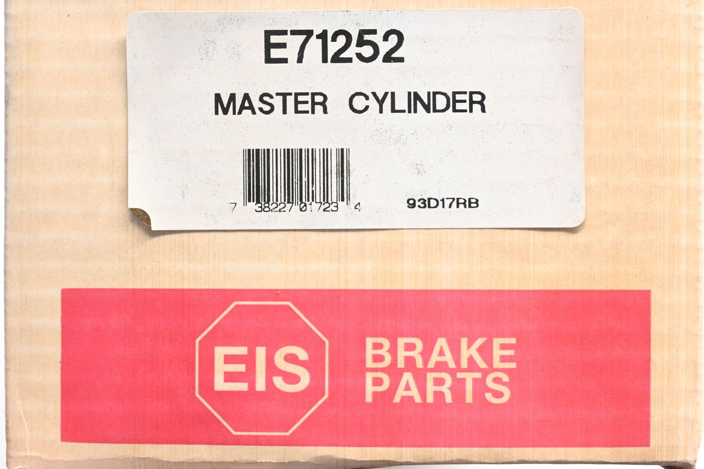 EIS E71252 Brake Master Cylinder Assembly NOS