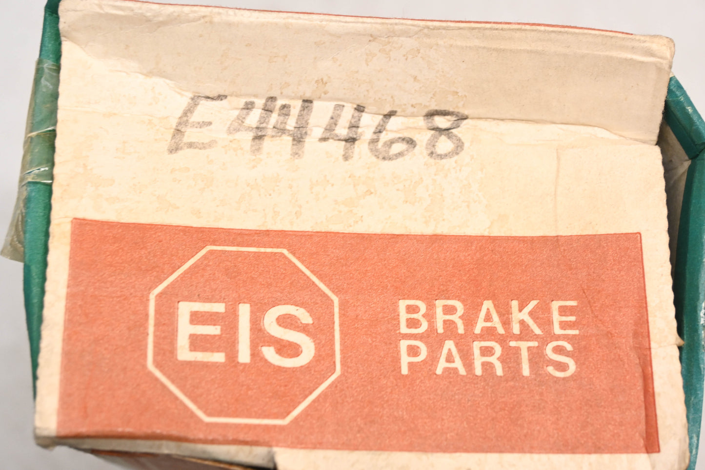 EIS E44468 Brake Master Cylinder Assembly NOS