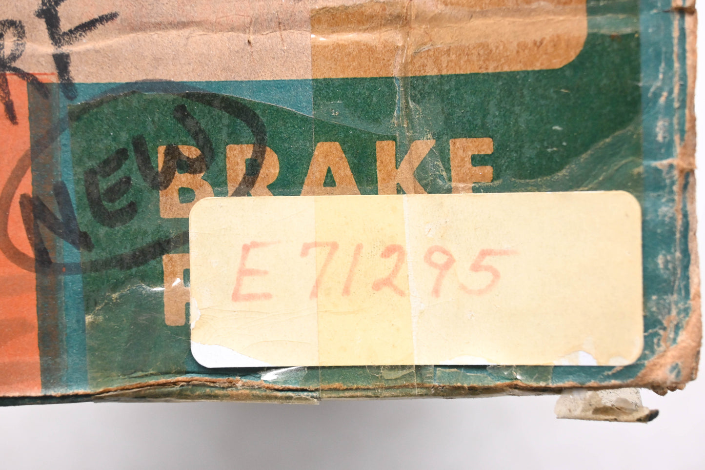 EIS E71295, EIS126 Brake Master Cylinder Assembly NOS