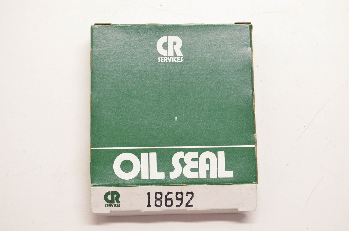 CR 18692 Oil Seals Qty 2 NOS