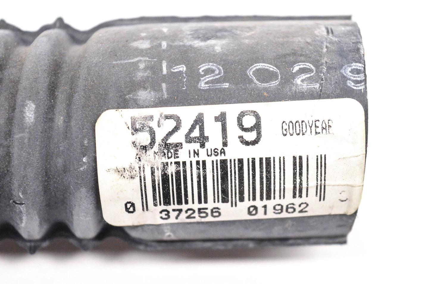 Goodyear 52419 Radiator Coolant Hose 1 1/2 x 19 13/16 NOS