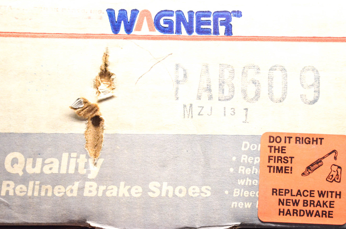 Wagner PAB609 Relined Brake Shoe Kit NOS