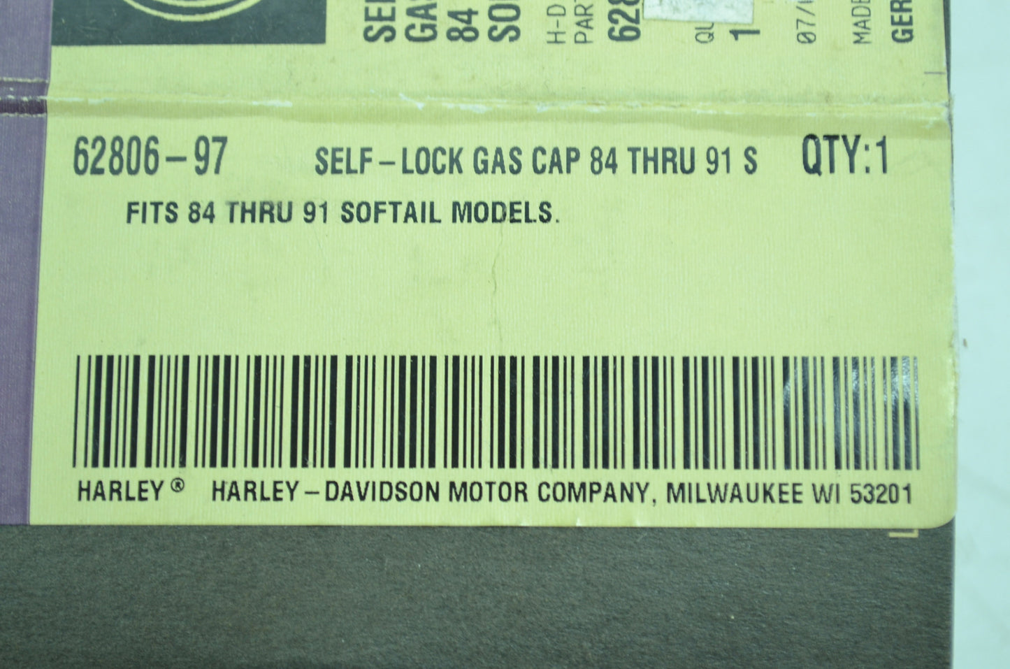 NEW OEM Harley Davidson Locking Fuel Filler Gas Cap 62806-97 NOS