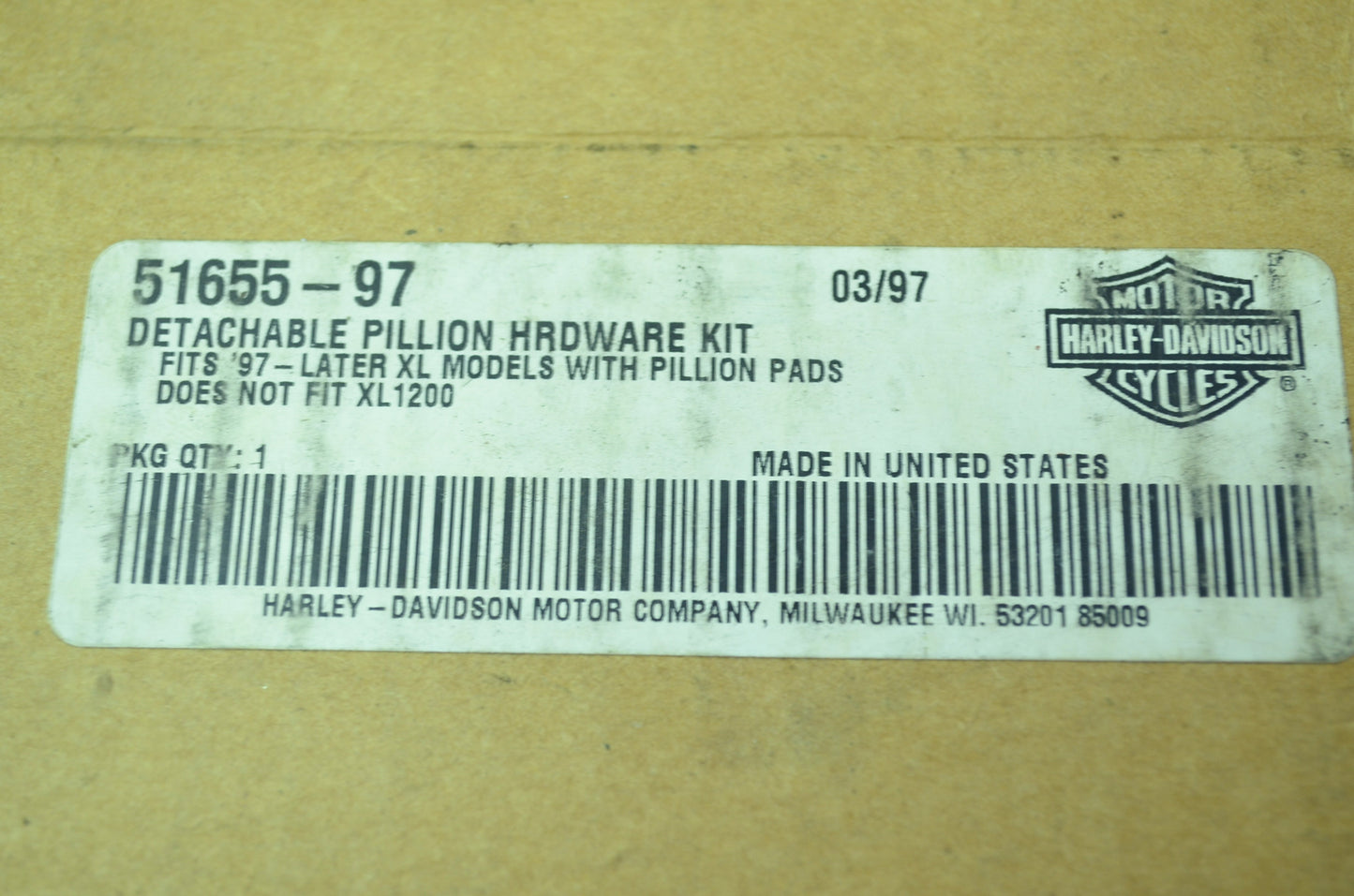NEW OEM Harley Davidson Detachable Pillon Hardware Kit 97-03 XL Sportster 51655-