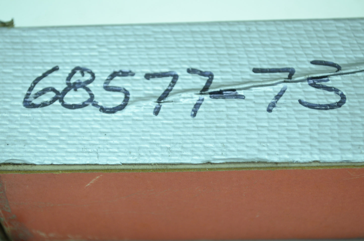 OEM Harley-Davidson 68577-73 Bracket NOS