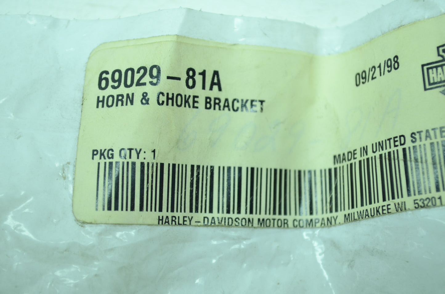 NEW OEM Harley Davidson Horn & Choke Bracket 69029-81A NOS
