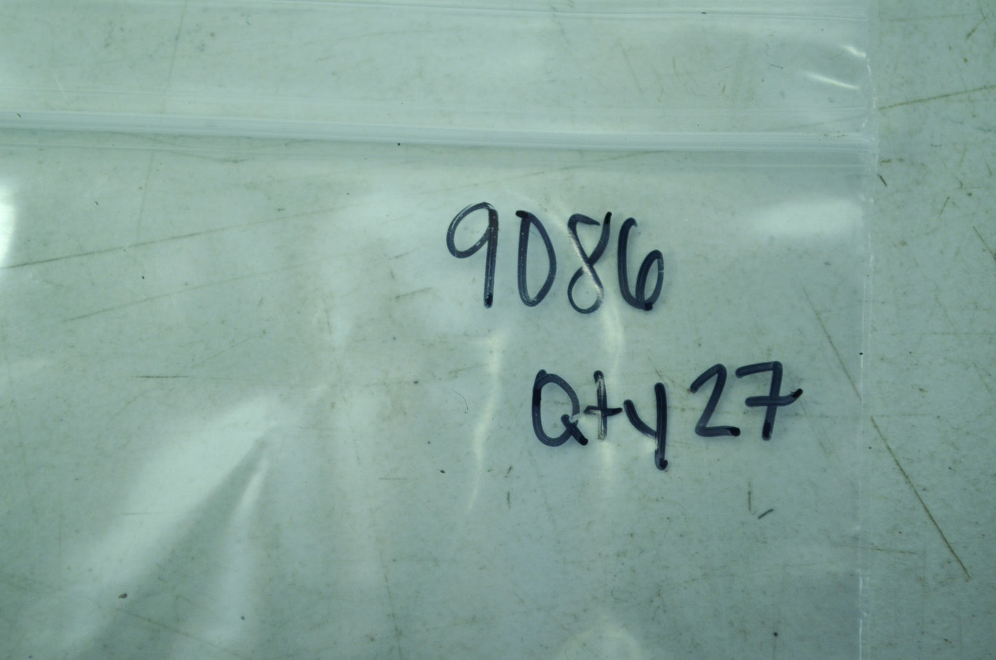 OEM Harley-Davidson 9086 Roller Qty 27 NOS