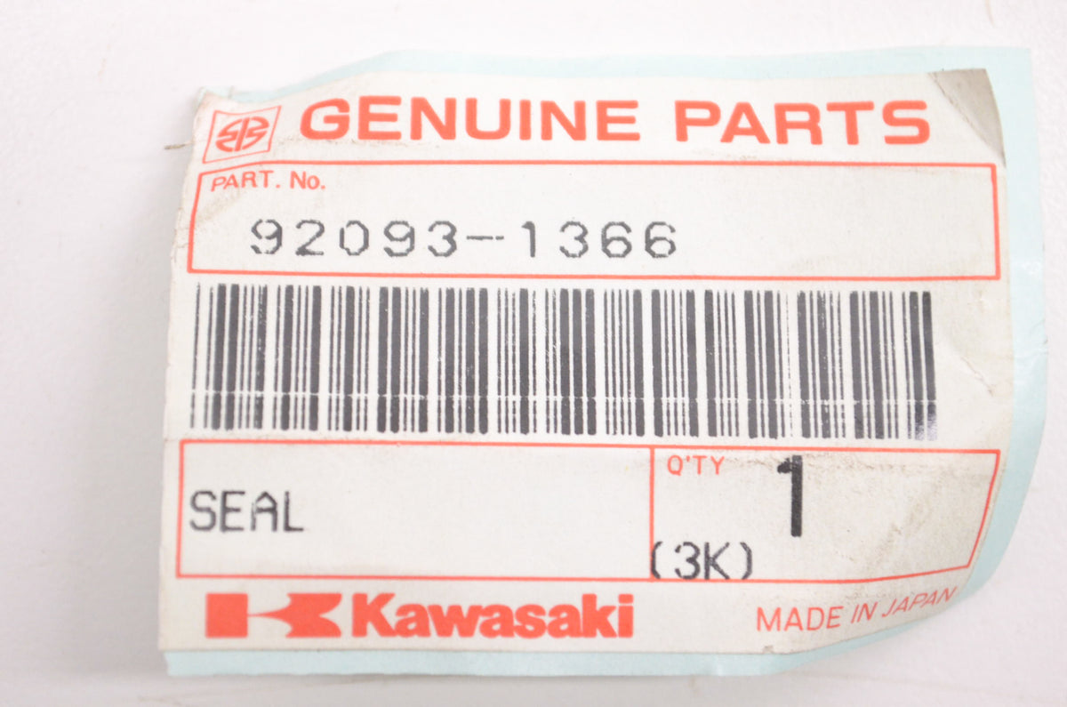 OEM Kawasaki 92093-1366 Seal NOS