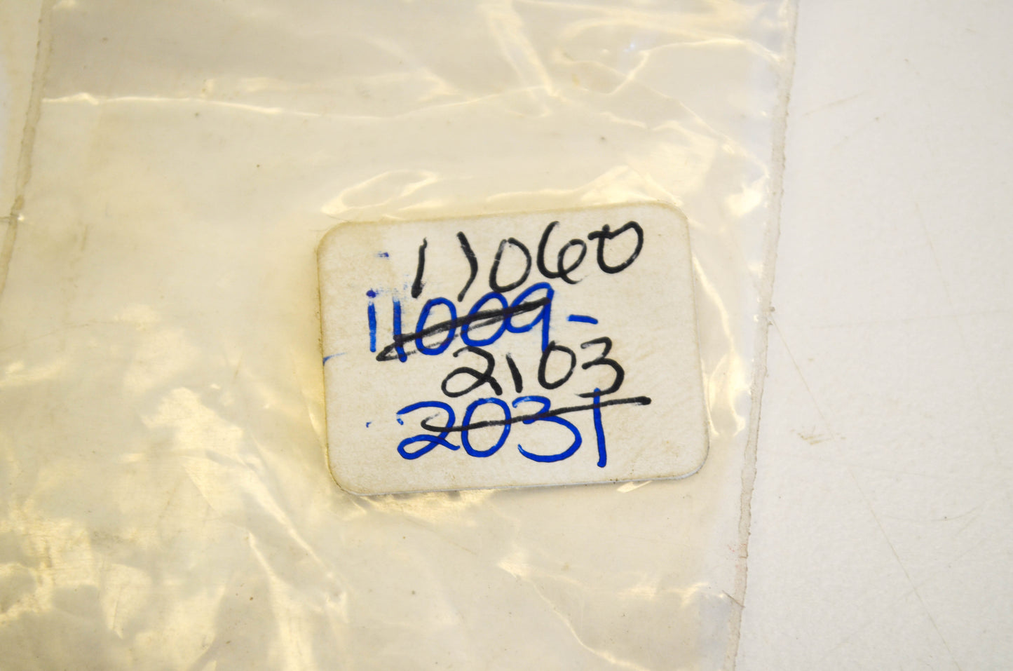 New OEM Kawasaki 11060-2103 Gasket NOS