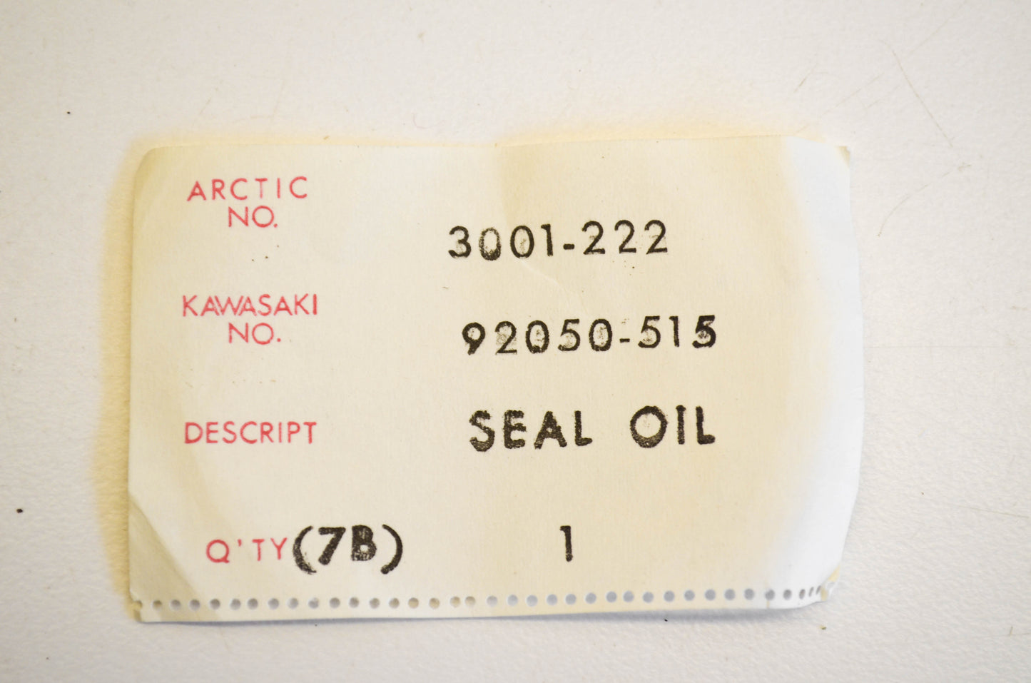 New OEM Arctic Cat 3001-222 Oil Seal NOS