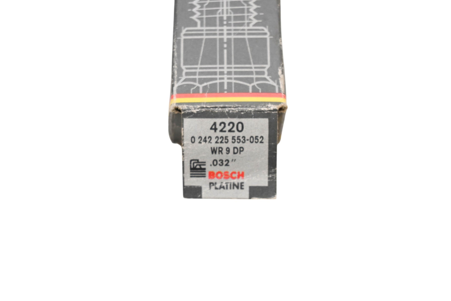 Bosch WR9DP, 0242225553-052, 4220 Platinum Spark Plugs Qty 3 NOS