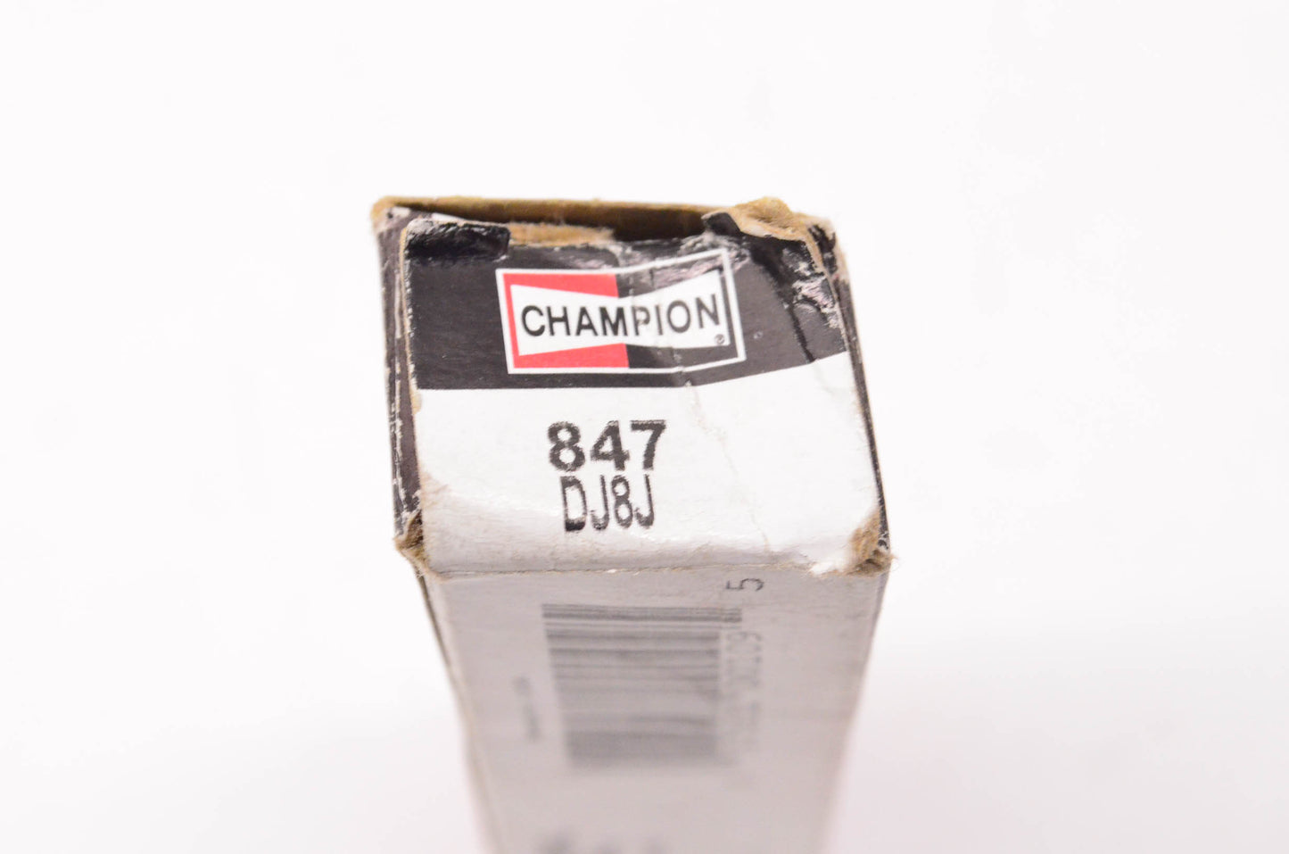 Champion 847, DJ8J Spark Plug NOS