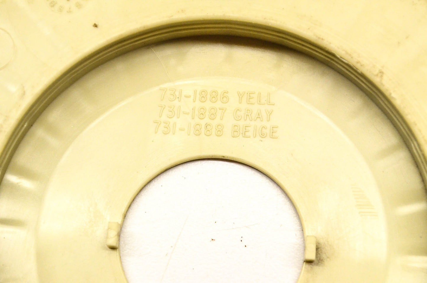 MTD 731-1888 Hub Cap NOS