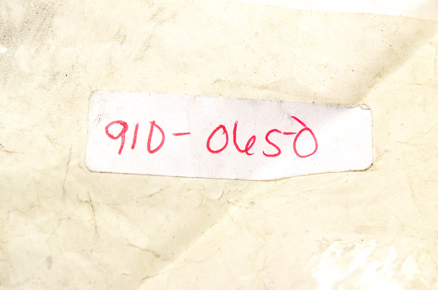 MTD 910-0650 Spindle Bolt NOS