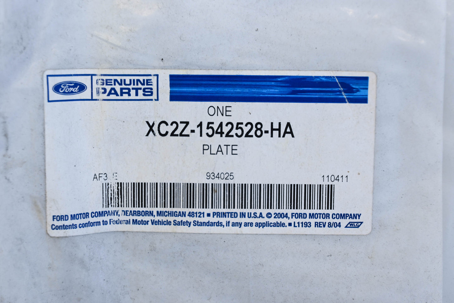 New OEM Ford XC2Z-1542528-HA E-350 XLT Super Duty Nameplate NOS