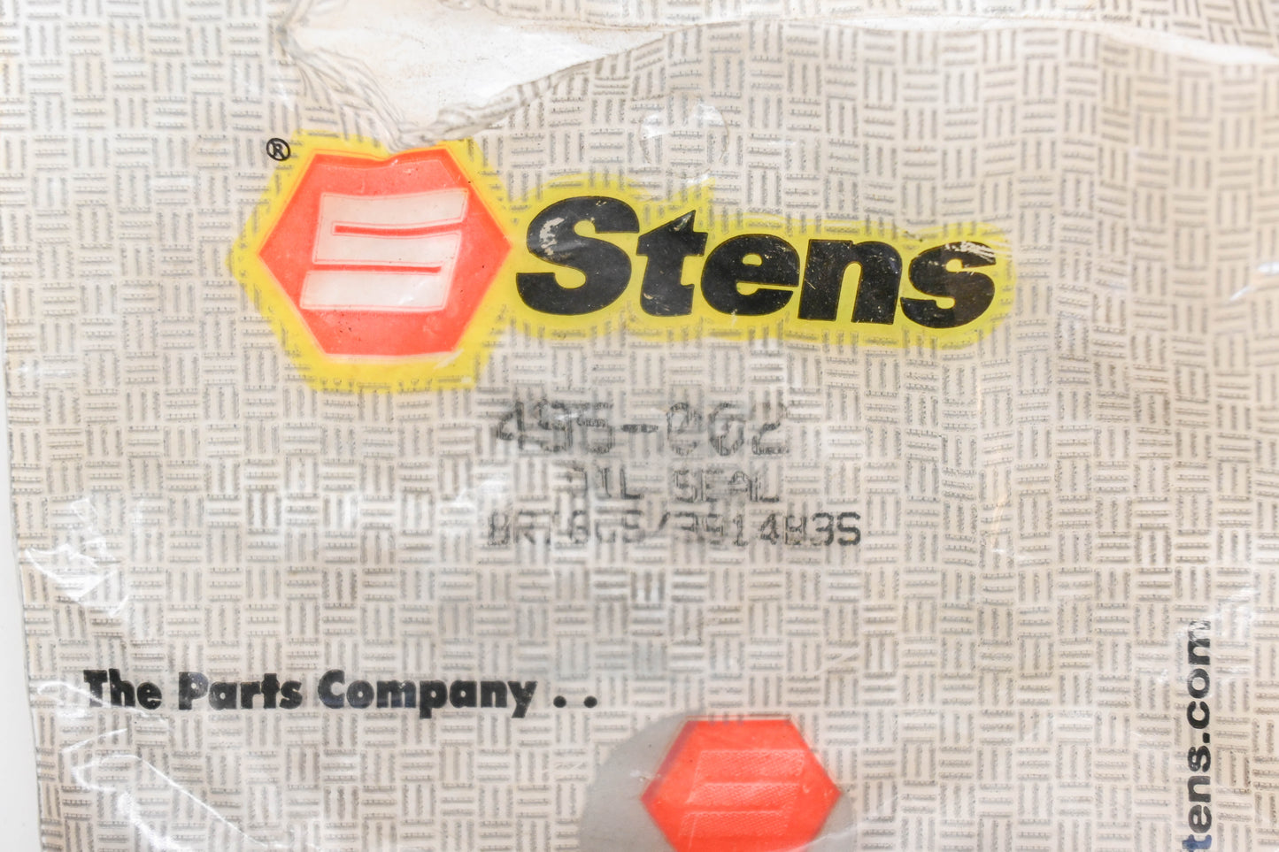 Stens 495-002, 391483S Oil Seals Qty 3 NOS