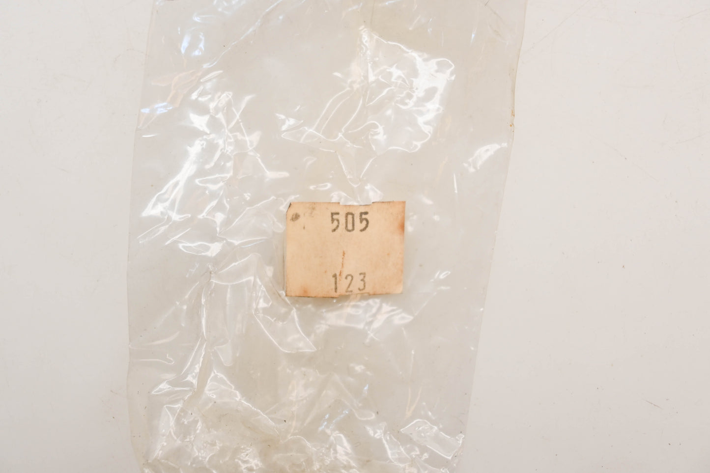Stens 505-123 Exhaust Valves Qty 2 NOS