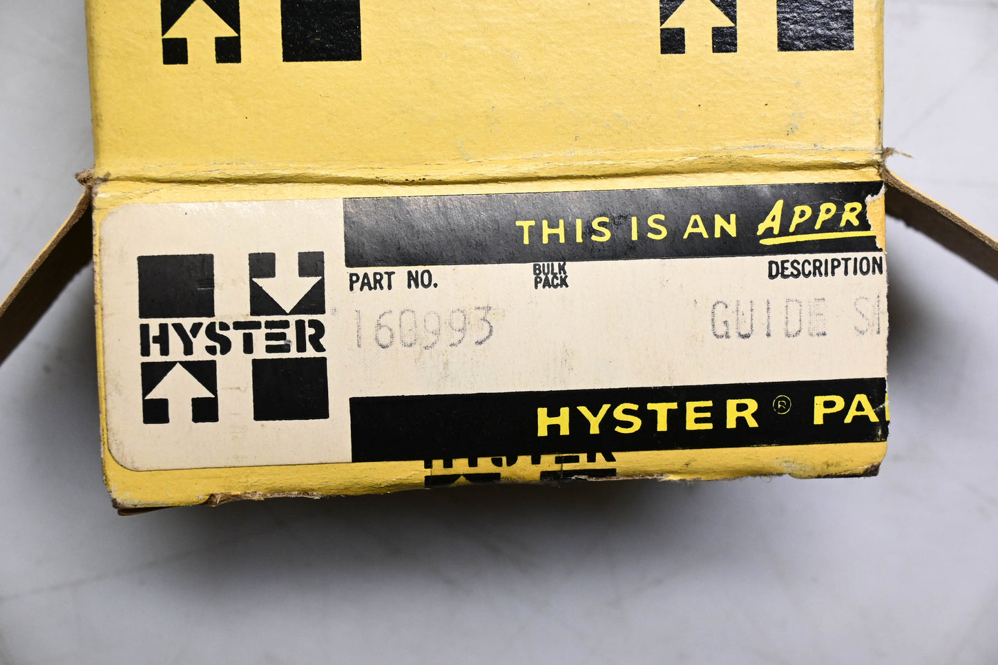 Hyster 160993 Guide Shoe NOS