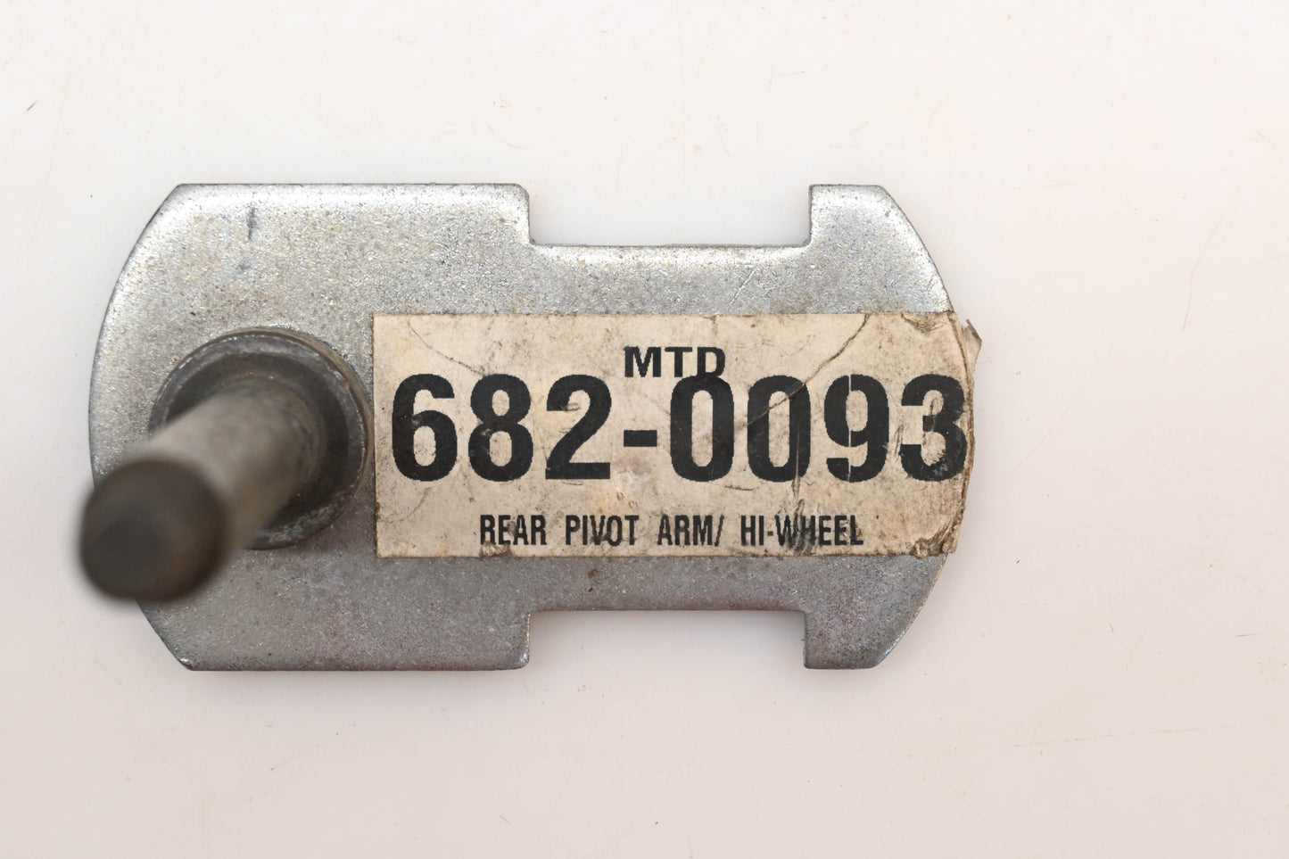 MTD 682-0093 Rear Pivot Arm Assembly NOS