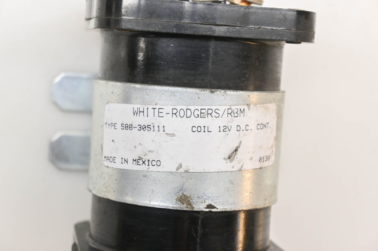 White-Rodgers 586-305111 12V DC Solenoid Assembly NOS