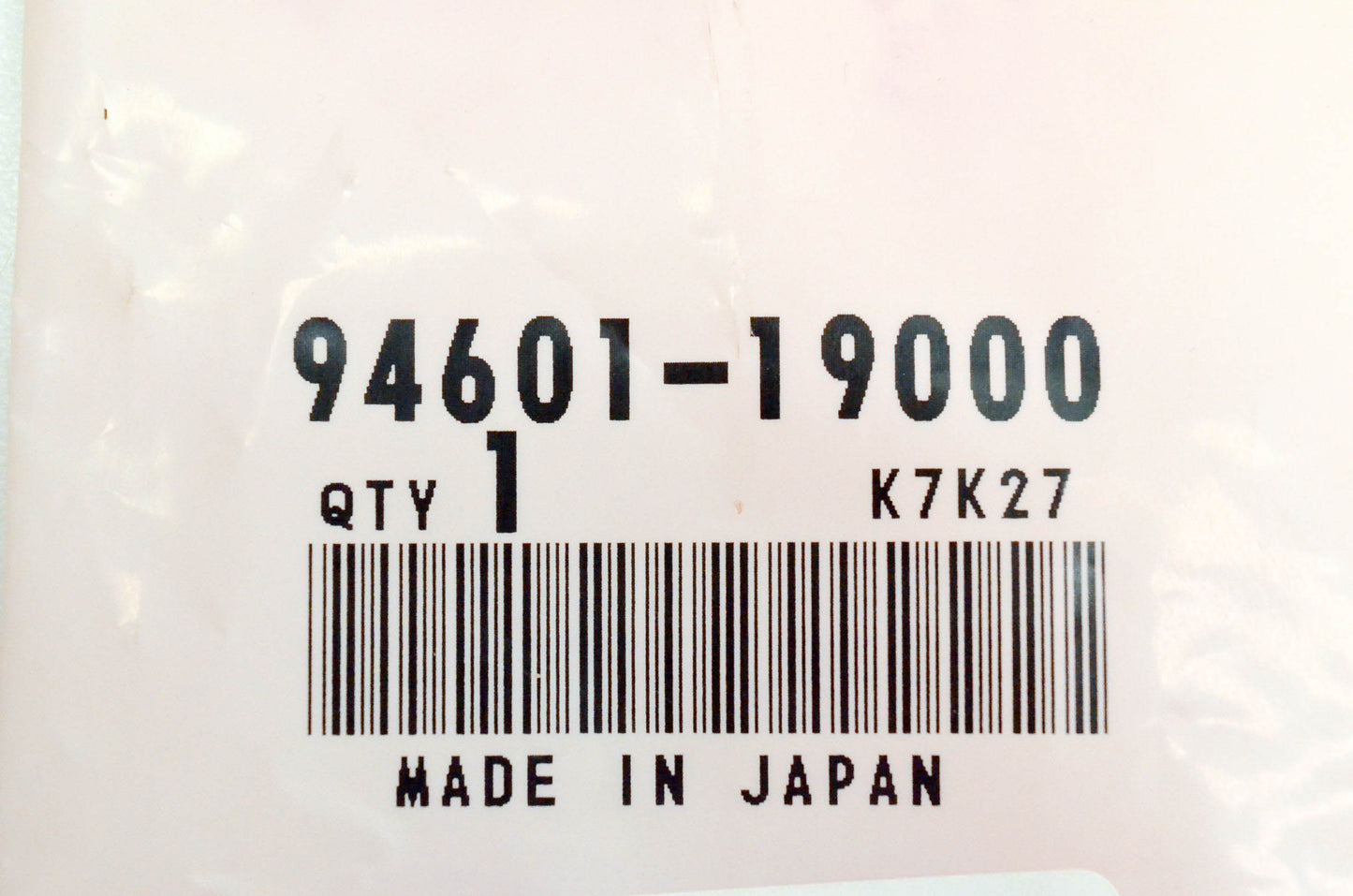 New OEM Honda 94601-19000 Clip 19mm NOS
