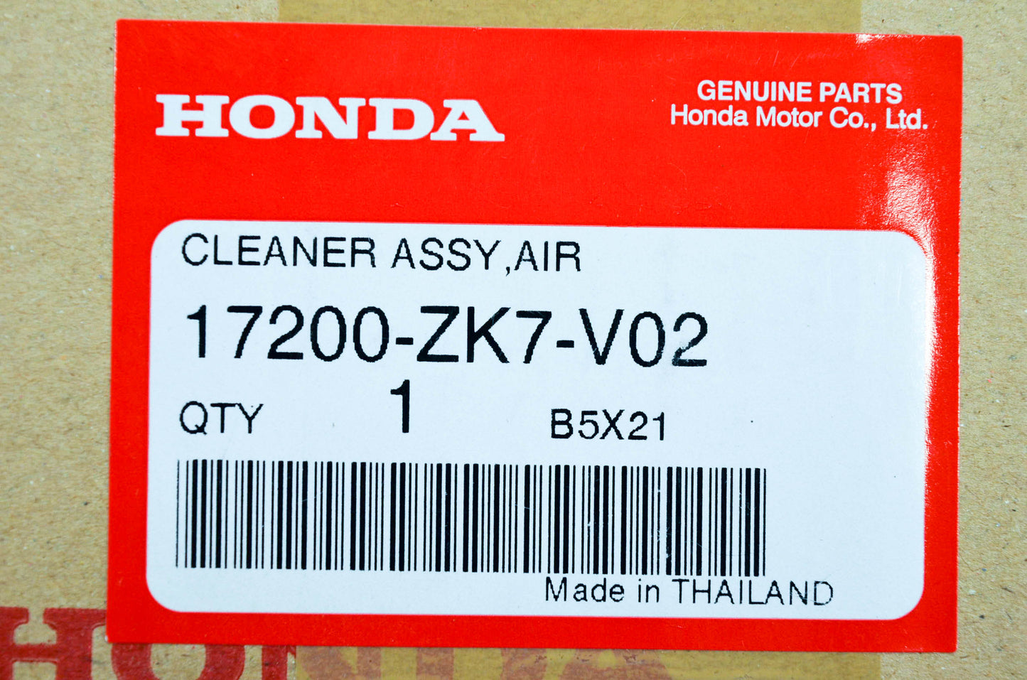 New OEM Honda 17200-ZK7-V02 Air Cleaner Assembly NOS
