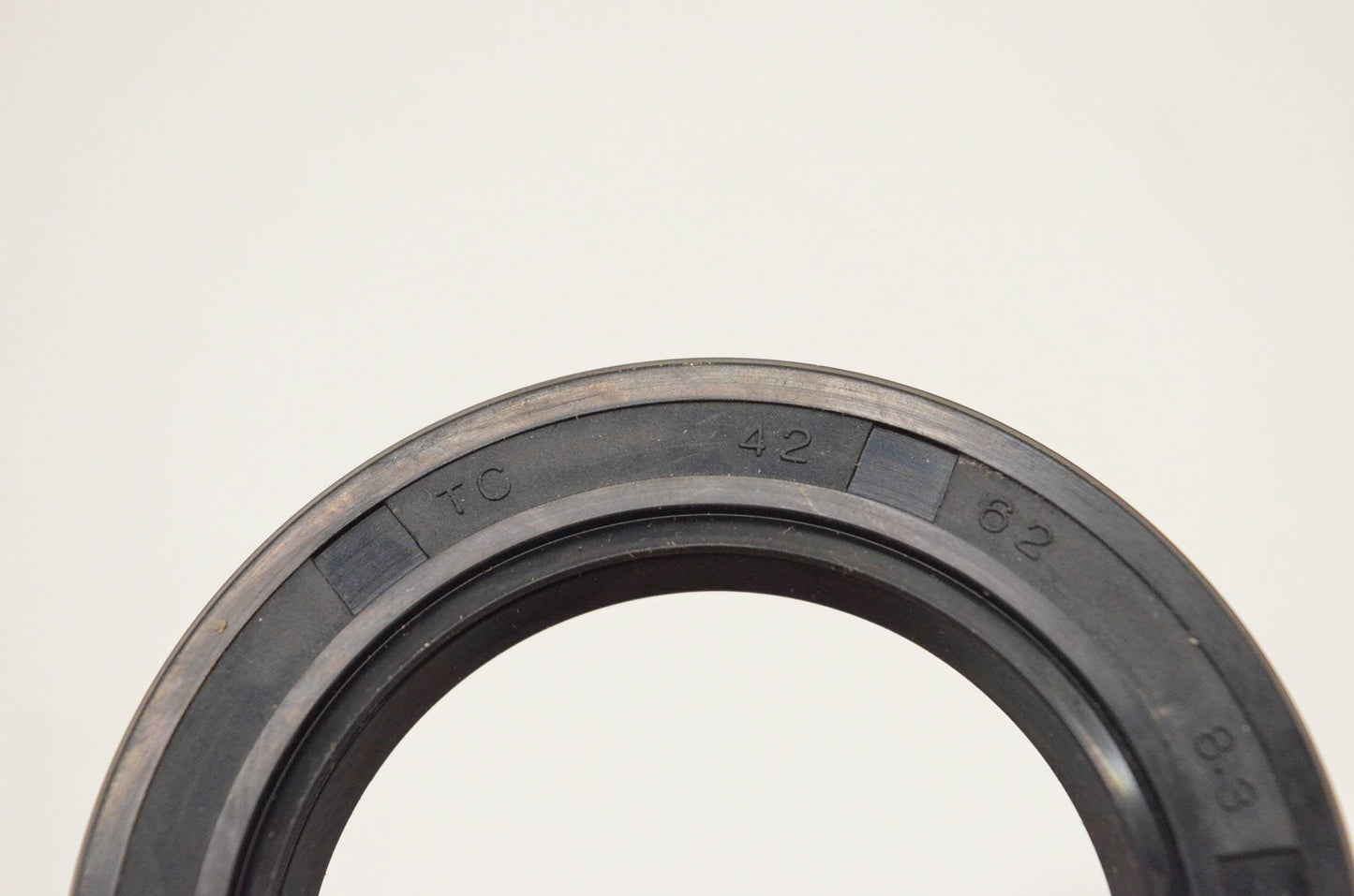 Aftermarket RDS-620-7 TC 4262 8.3 Oil Seals Qty 2 NOS