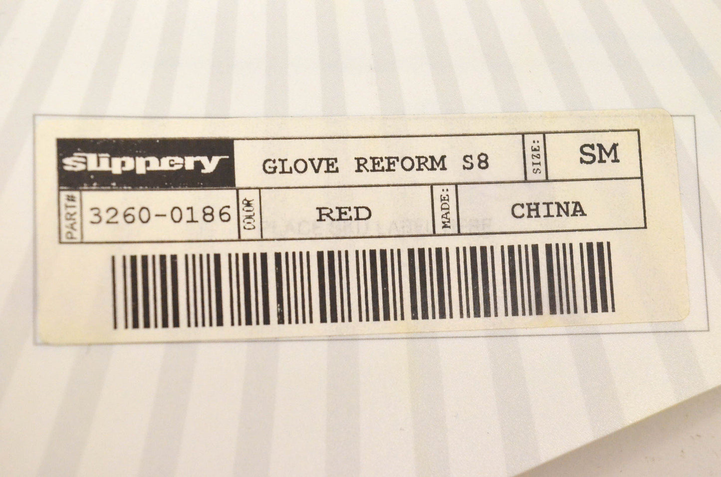 Slippery 3260-0186 Reform S8 Small Red Glove NOS