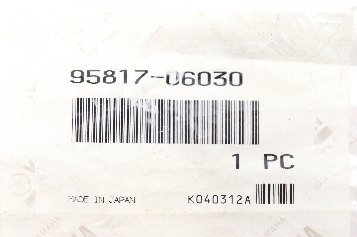 New OEM Yamaha 95817-06030-00 Flange Bolt NOS