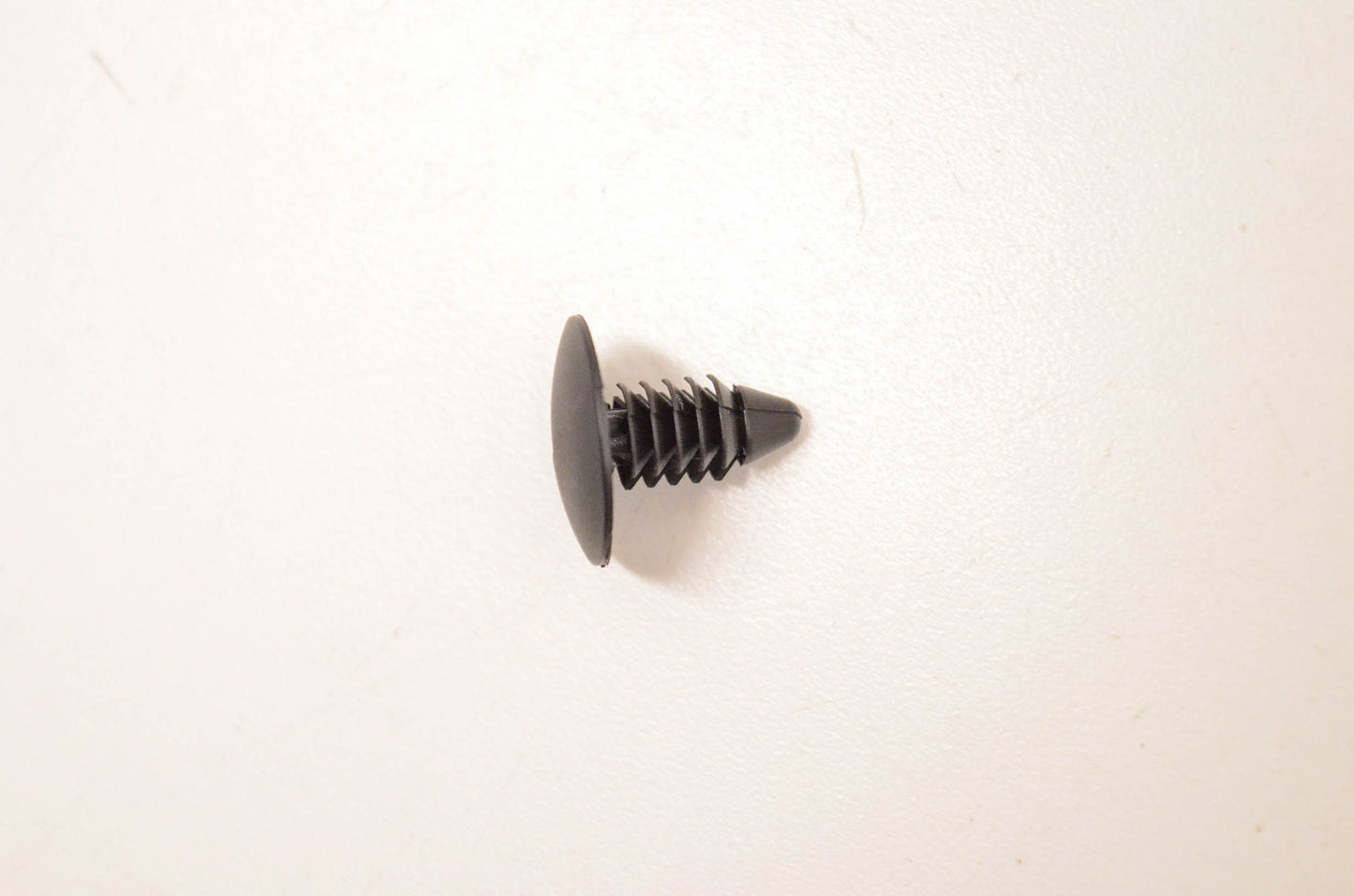 Aftermarket 414644300, P414644300 Black Windshield Dart NOS
