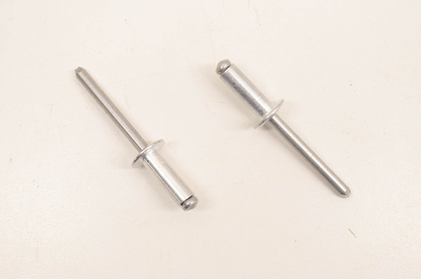 Aftermarket 293150078, P293150078 Pop Rivets Qty 2 NOS