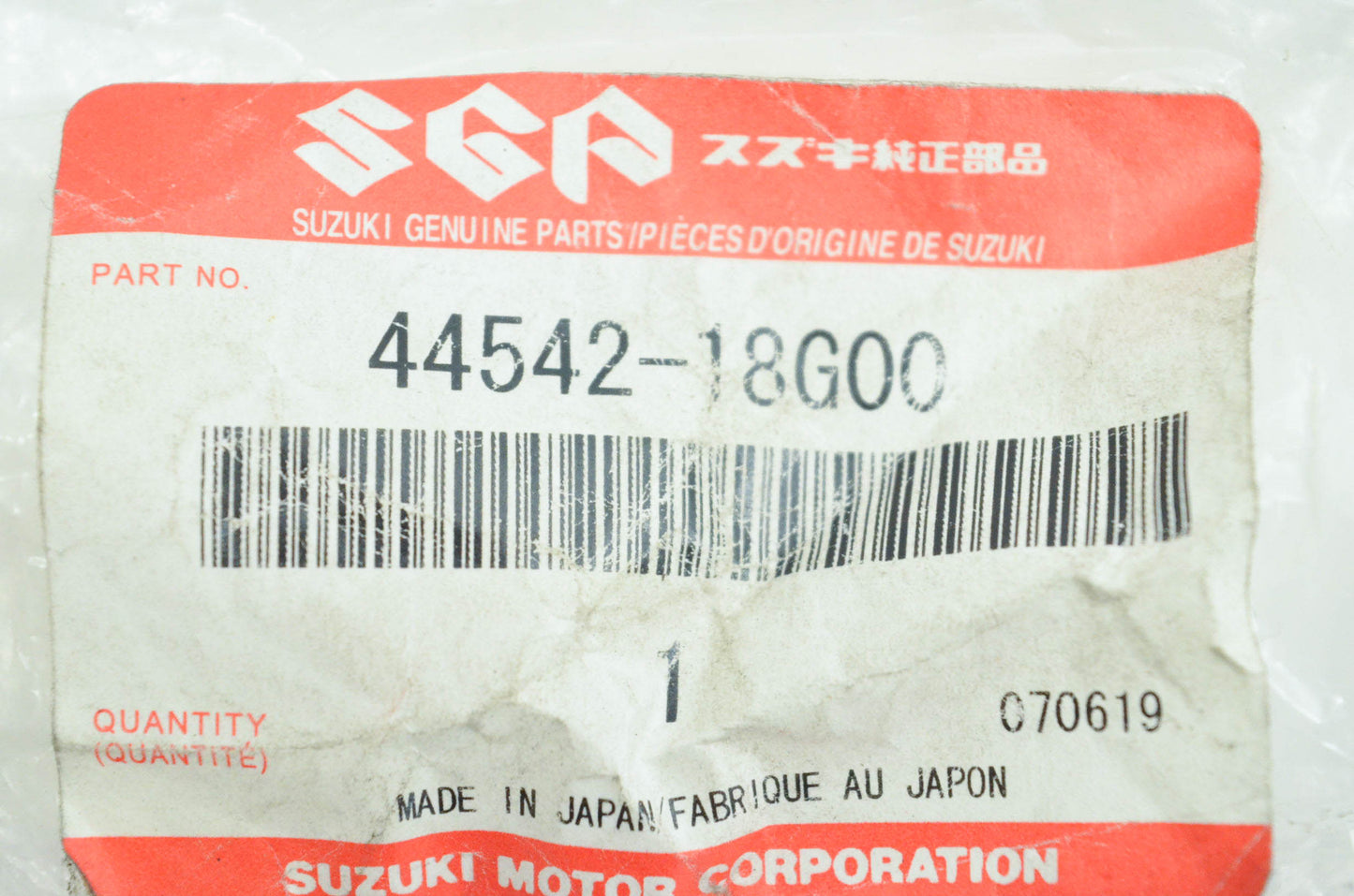 New OEM Suzuki 44542-18G00 Side No.2 Cushion NOS
