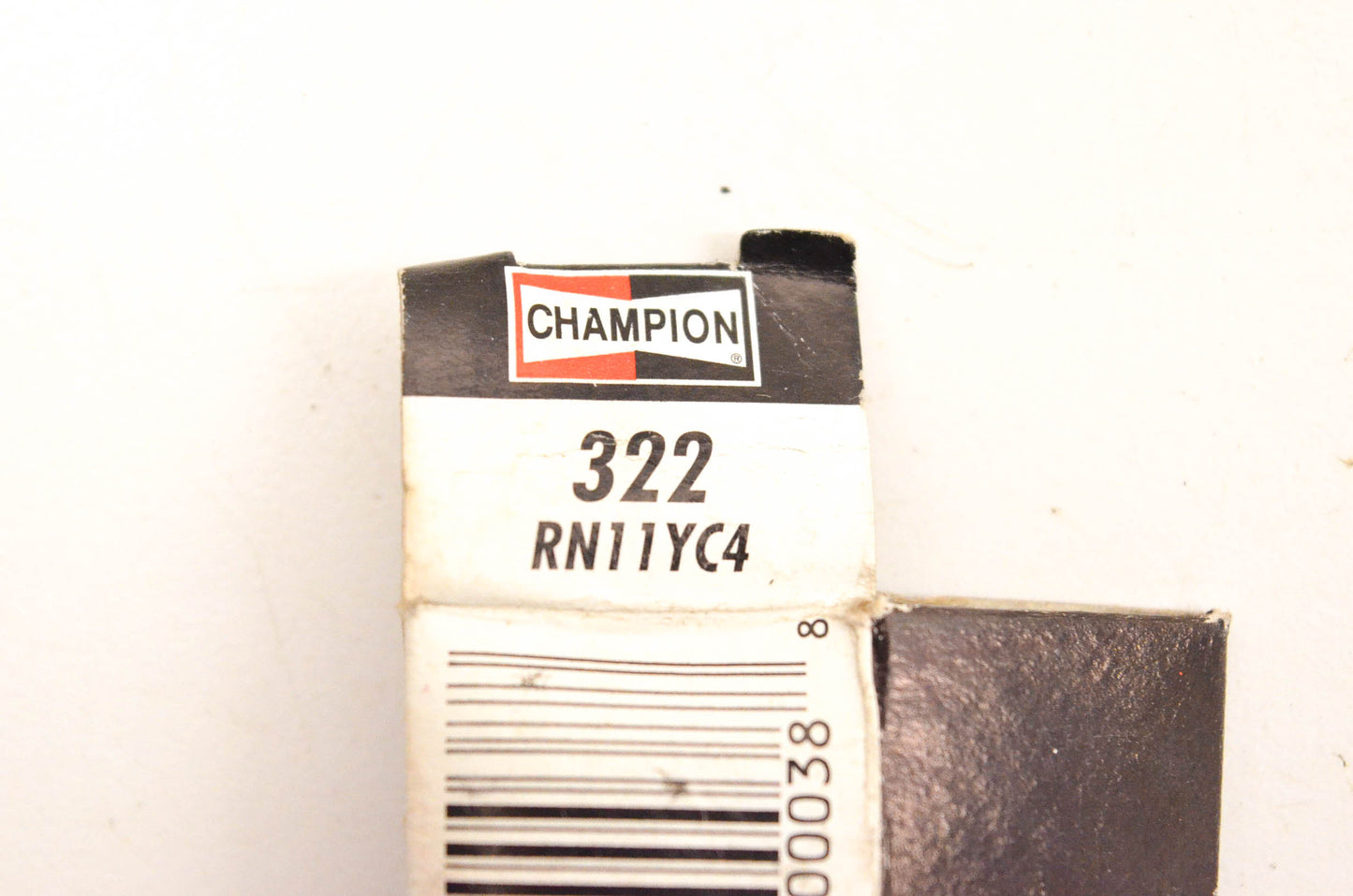 Champion RN11YC4, 322 Spark Plug NOS
