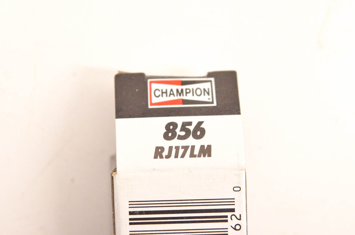 Champion RJ17LM, 856 Spark Plug NOS