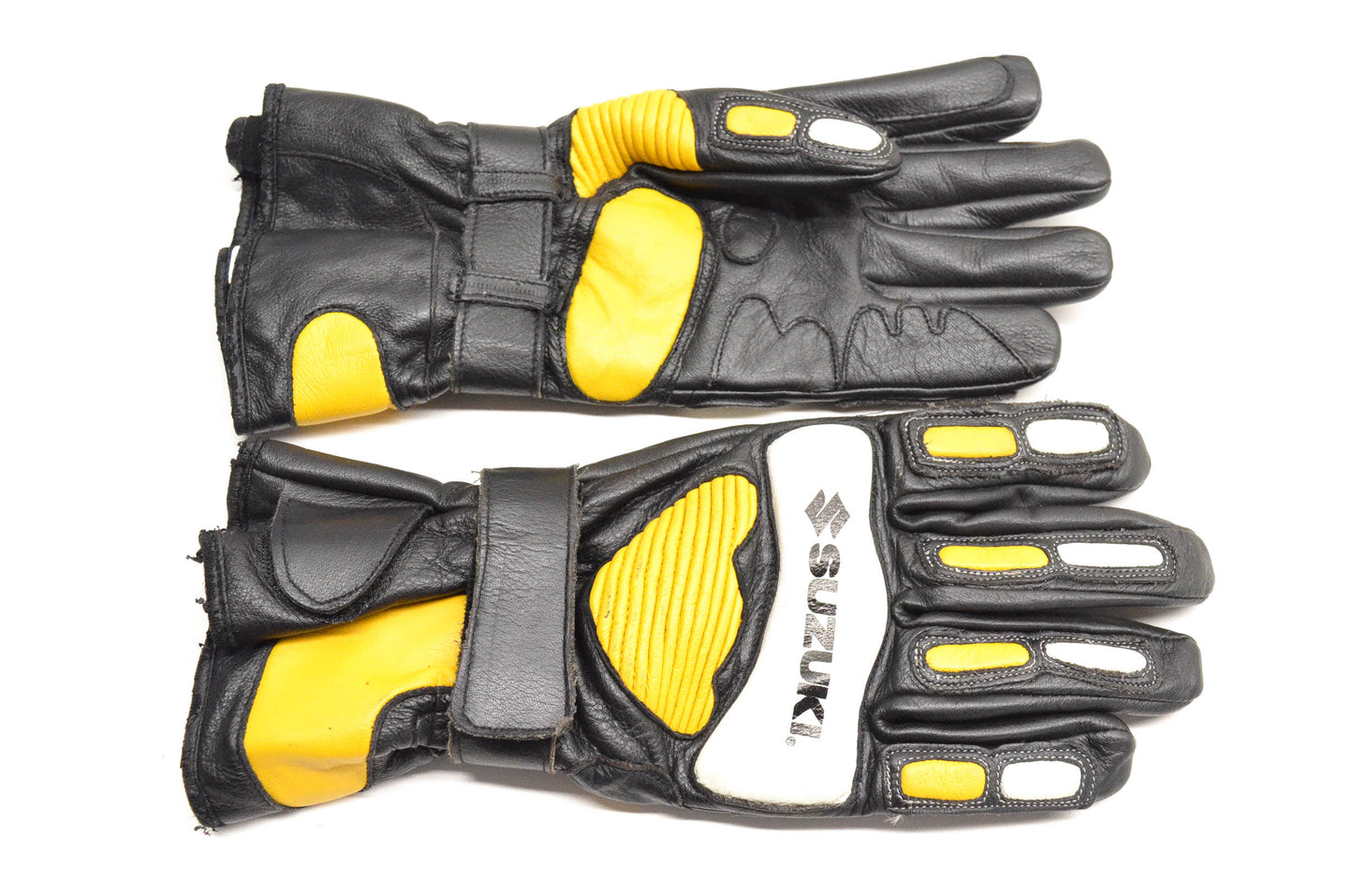 New OEM Suzuki Riding Gloves NOS
