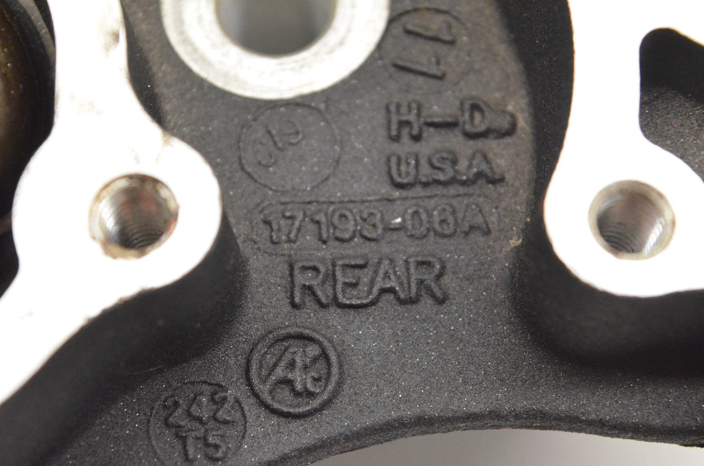 OEM Harley Davidson 17193-06A, 17192-06B Black Twin Cam Cylinder Heads 2007-2016