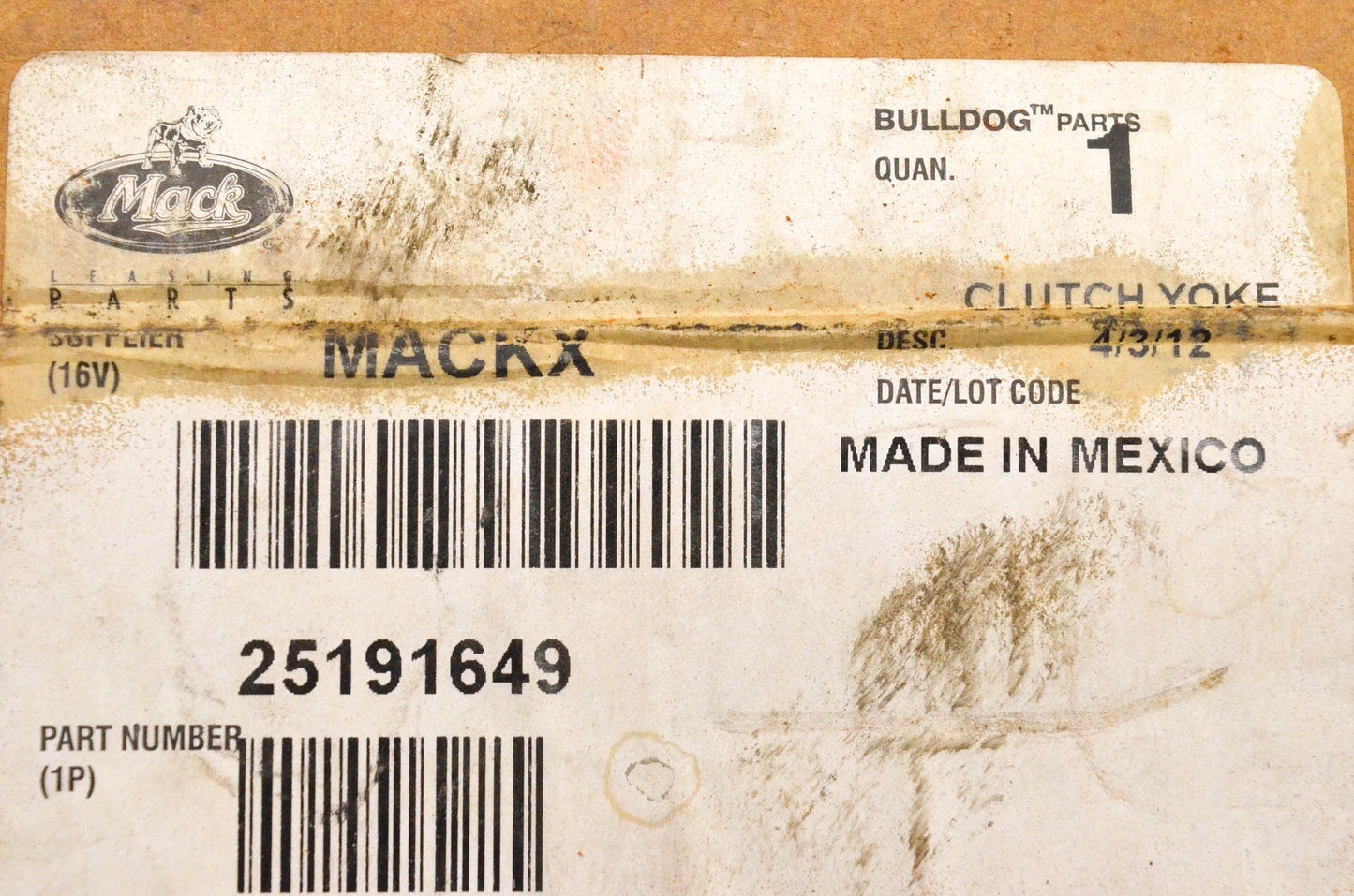 Mack 25191649 Yoke NOS