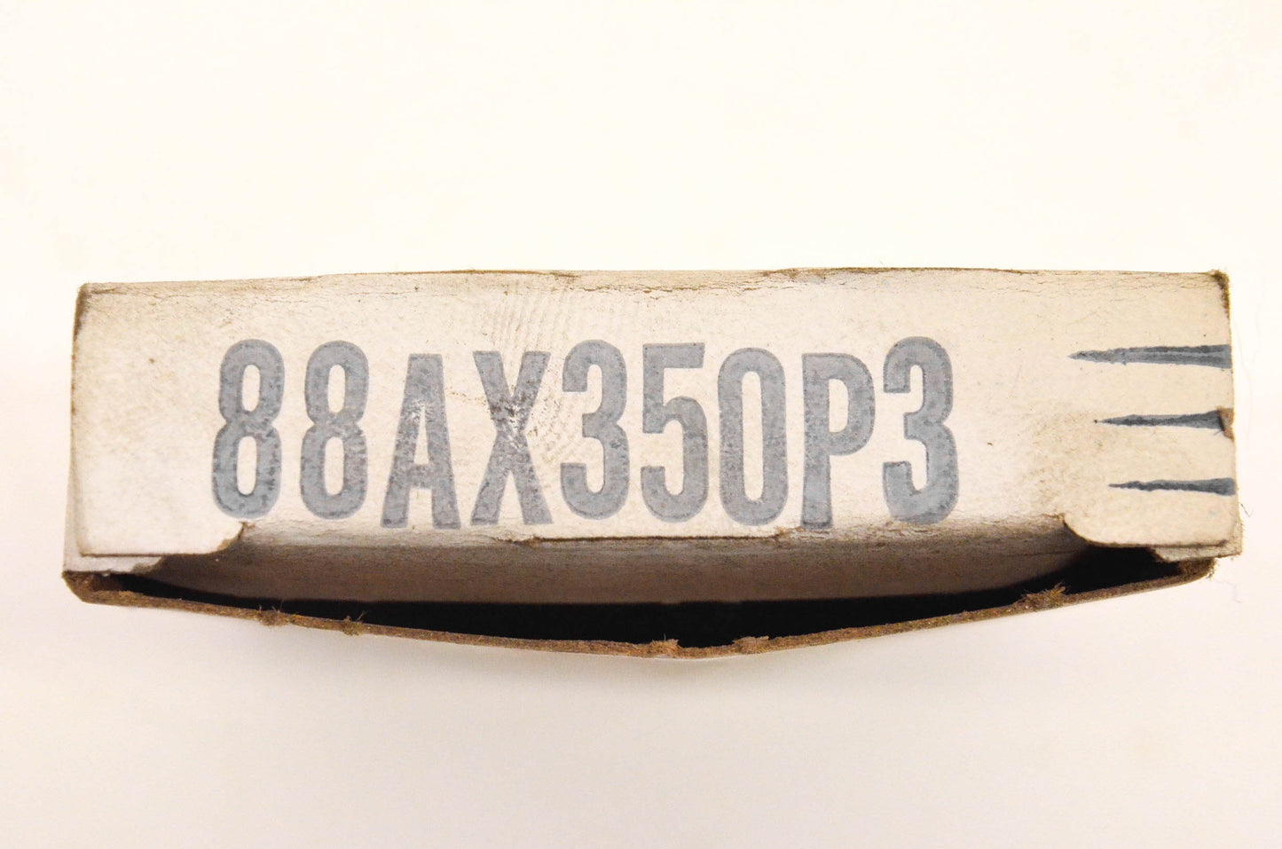 Mack 88AX350P3 Oil Seal NOS
