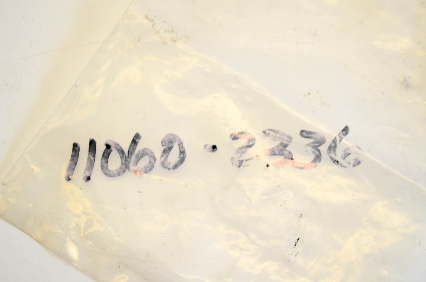 New OEM Kawasaki 11060-2336 Carburetor Gasket NOS