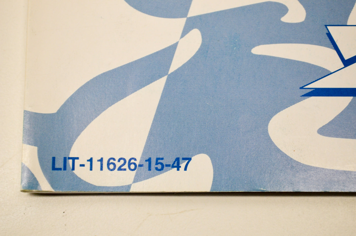 New OEM Yamaha LIT-11626-15-47 YZF-R1P YZF-R1PC Owner's Manual NOS
