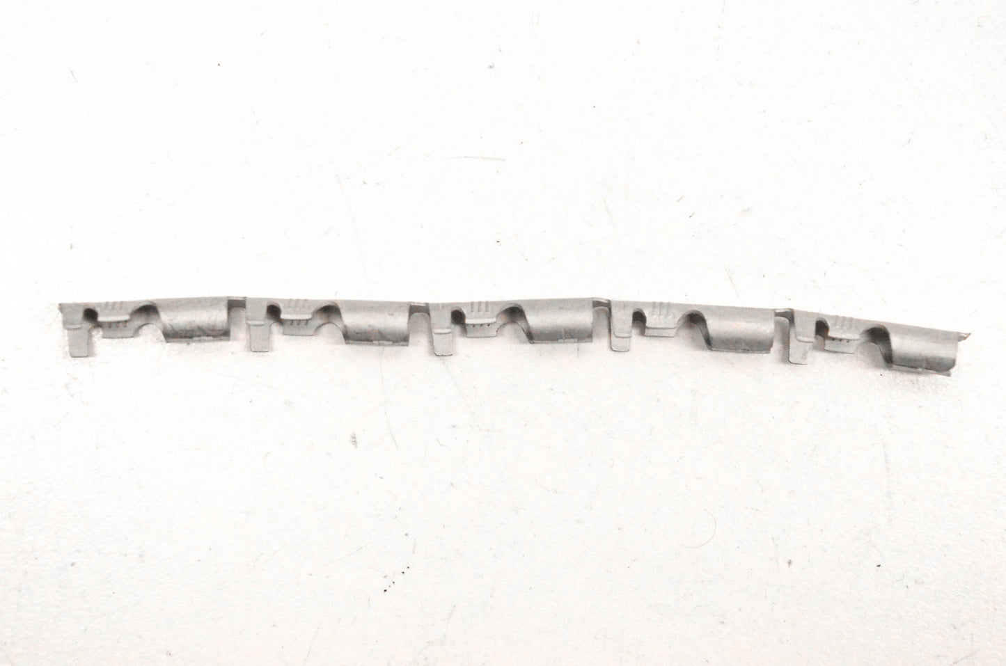 Aftermarket 290964068 14-18 Gauge Female Terminals Qty 5 NOS