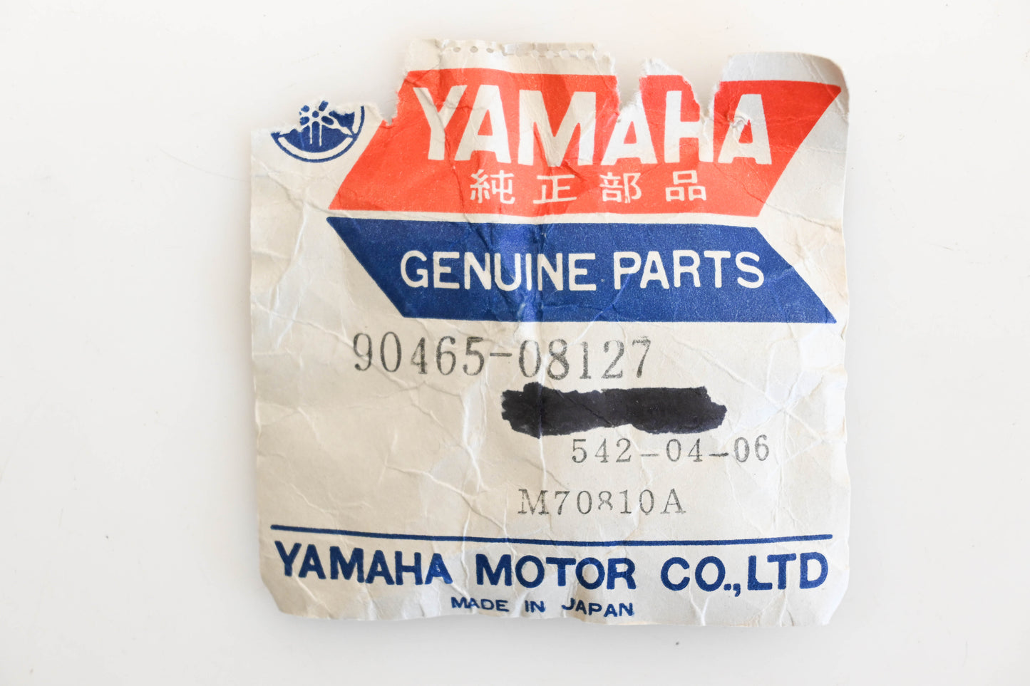 New OEM Yamaha 90465-08127-00 Clamp Qty 1 NOS