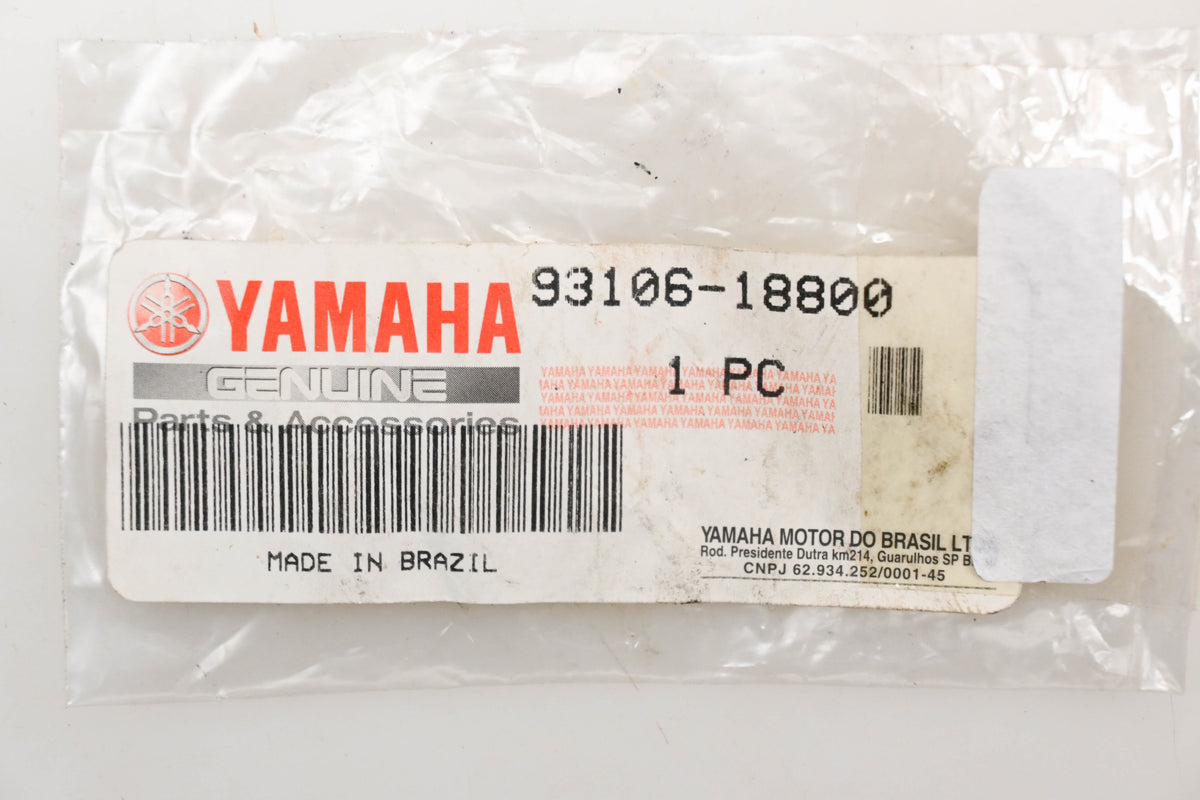 New OEM Yamaha 93106-18800-00 Oil Seal Qty 1 NOS