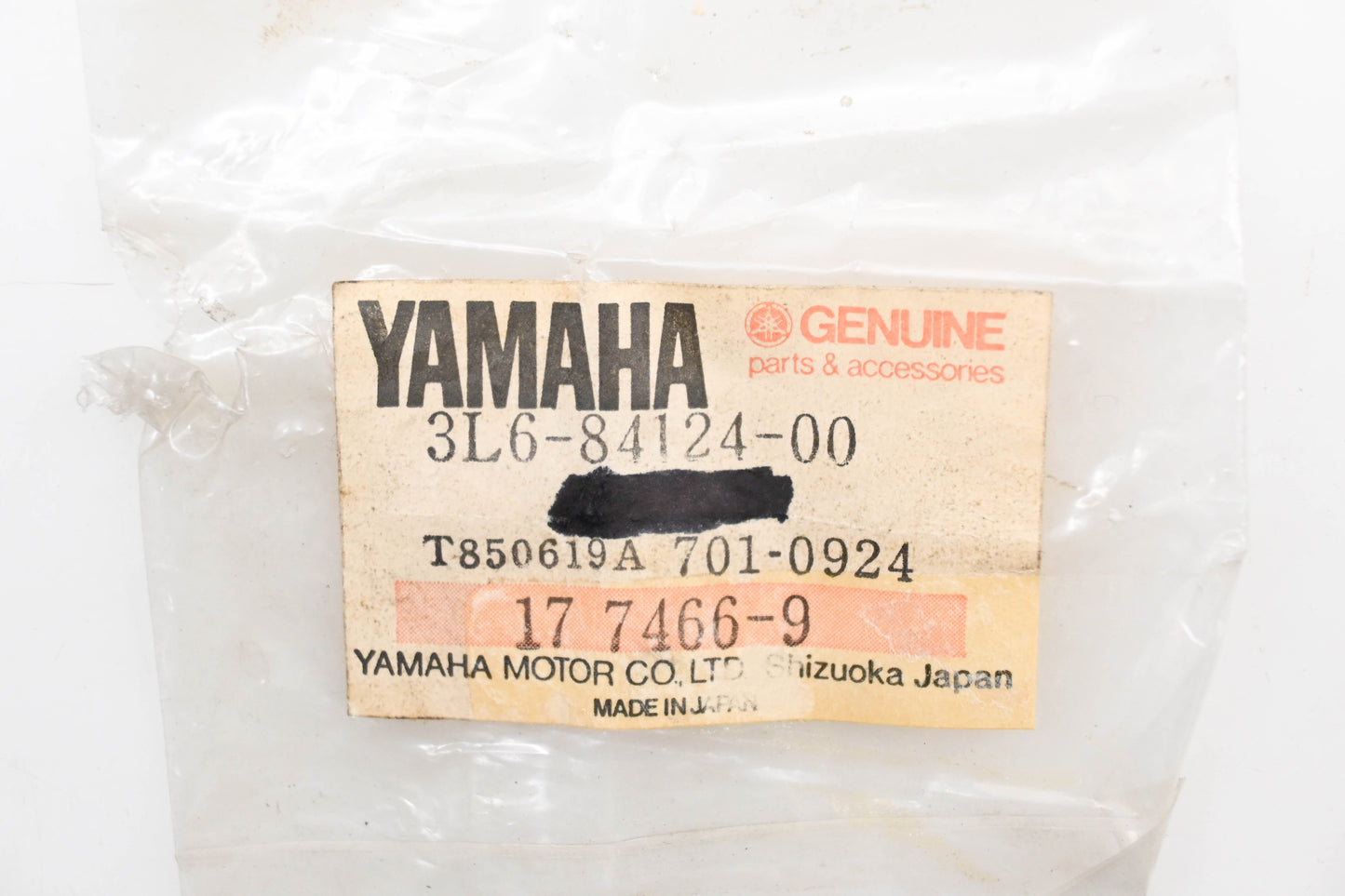 New OEM Yamaha 3L6-84124-00-00 Spring Set Qty 1 NOS