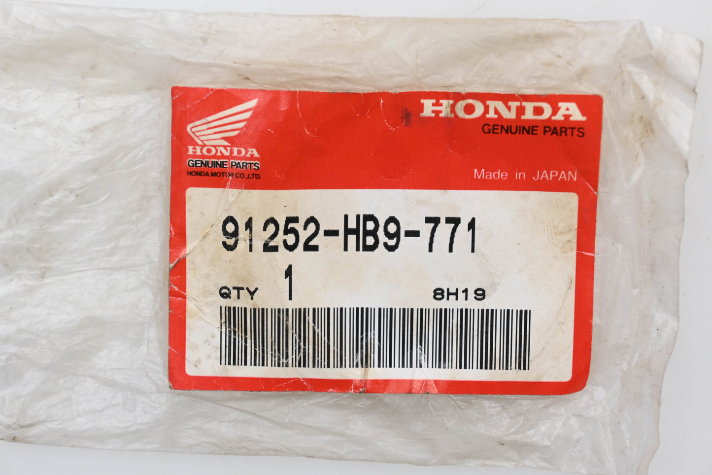 New OEM Honda 91252-hb9-771 Dust Seal (52X62X7) Qty 1 NOS